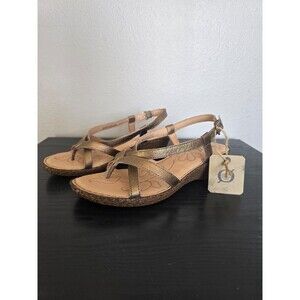 NWT BORN Thong Slingback bronze Leather Strappy Buckle Sandals women's size 8M
